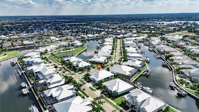 5720 TYBEE ISLAND DRIVE, Apollo Beach, FL 33572