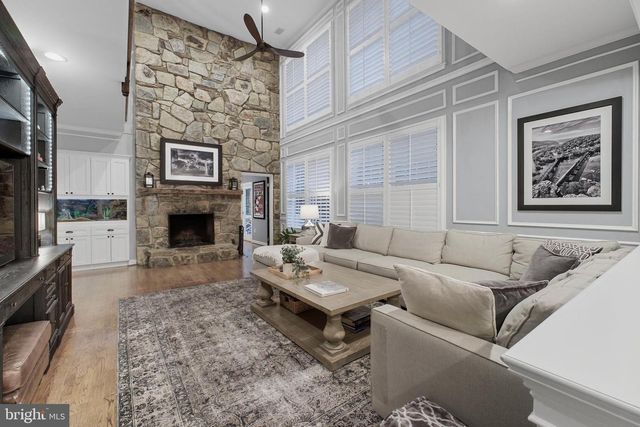 9217 JEFFERY RD, Great Falls, VA 22066