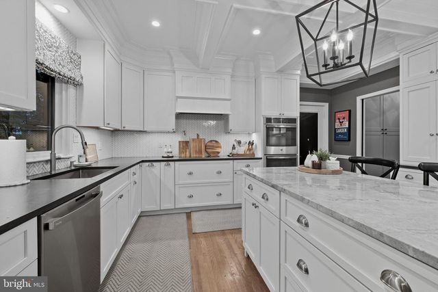 9217 JEFFERY RD, Great Falls, VA 22066