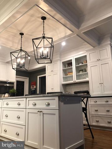 9217 JEFFERY RD, Great Falls, VA 22066