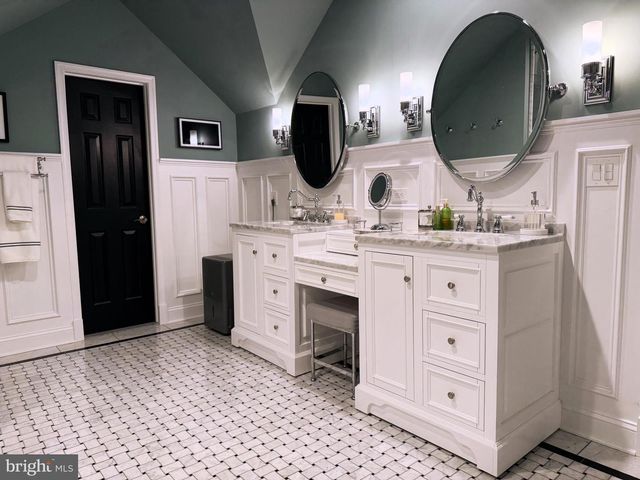 9217 JEFFERY RD, Great Falls, VA 22066