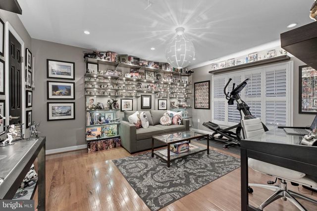 9217 JEFFERY RD, Great Falls, VA 22066