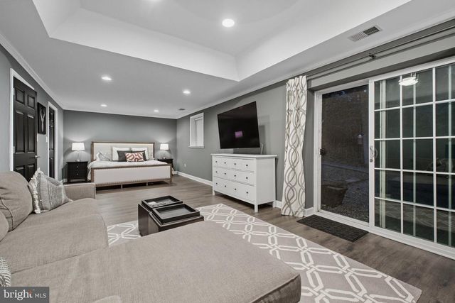 9217 JEFFERY RD, Great Falls, VA 22066