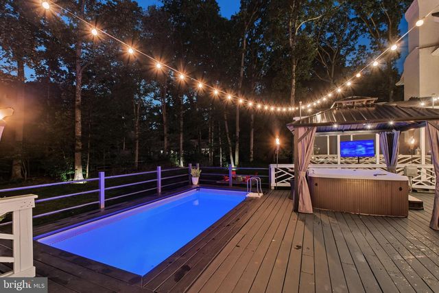 9217 JEFFERY RD, Great Falls, VA 22066