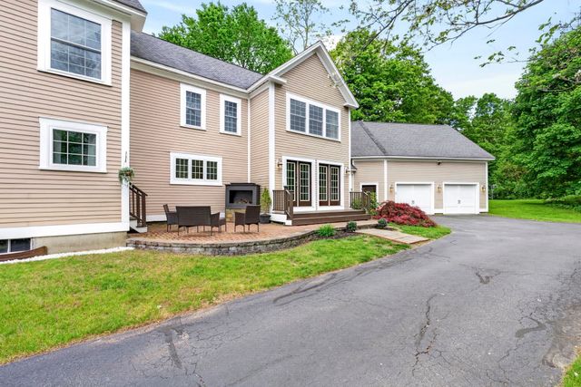 376 Main Street, Hopkinton, NH 03229