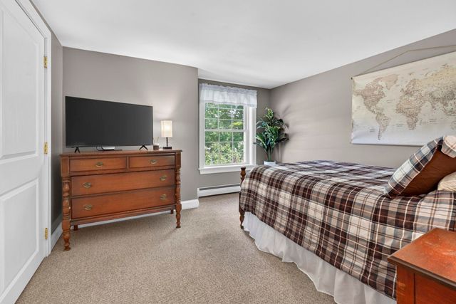376 Main Street, Hopkinton, NH 03229