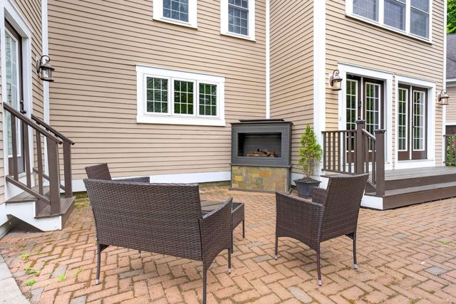 376 Main Street, Hopkinton, NH 03229