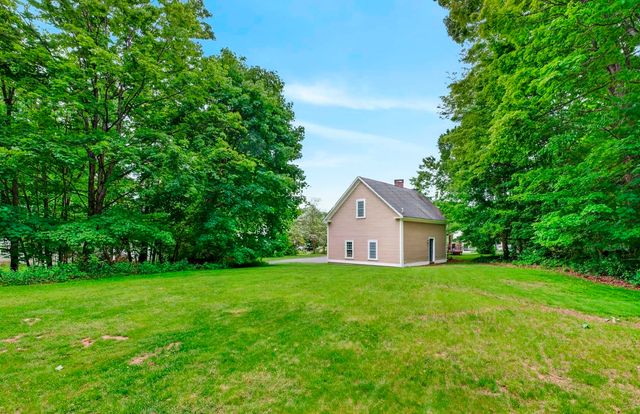 376 Main Street, Hopkinton, NH 03229
