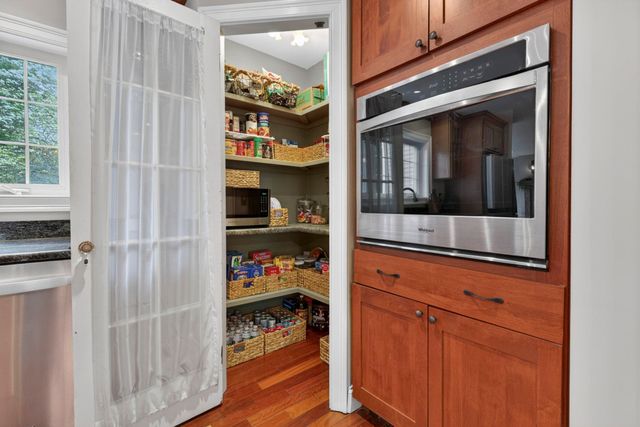 376 Main Street, Hopkinton, NH 03229