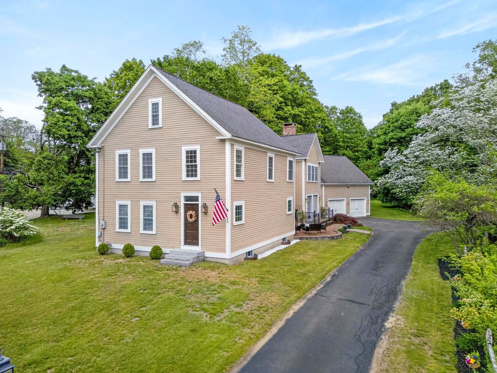 376 Main Street, Hopkinton, NH 03229