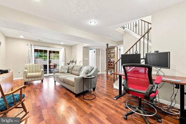 8619 BELFRY DR, Philadelphia, PA 19128