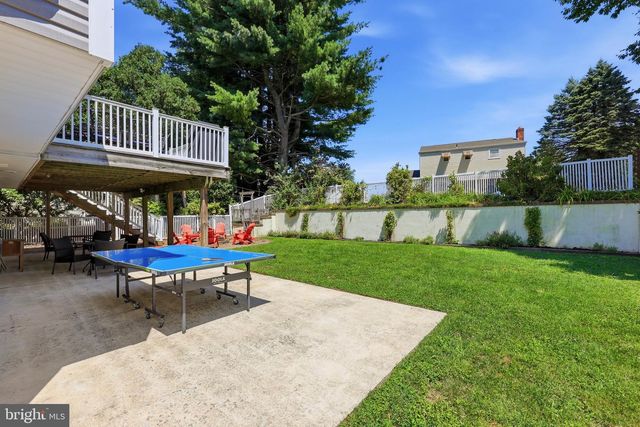 8619 BELFRY DR, Philadelphia, PA 19128