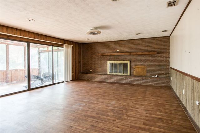 902 Stanton Ave, Waycross, GA 31503