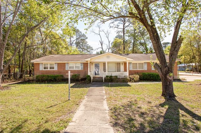 902 Stanton Ave, Waycross, GA 31503