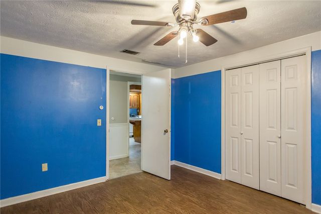 902 Stanton Ave, Waycross, GA 31503