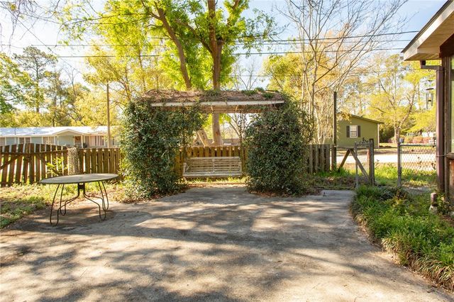 902 Stanton Ave, Waycross, GA 31503