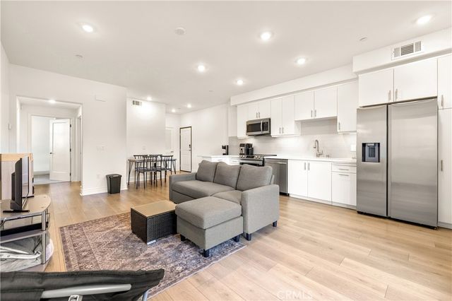 915 Madonna Road 102, San Luis Obispo, CA 93405