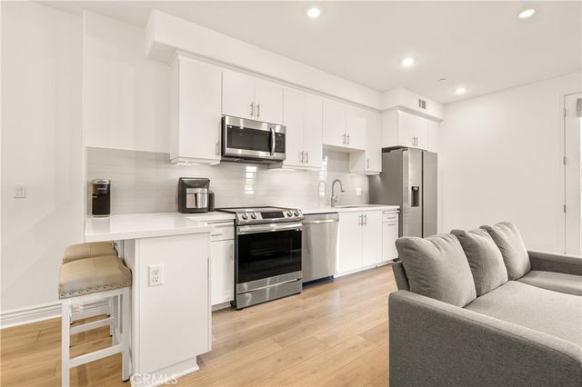 915 Madonna Road 102, San Luis Obispo, CA 93405