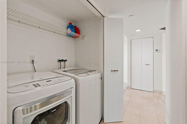 3600 Mystic Pointe Dr 1207, Aventura, FL 33180