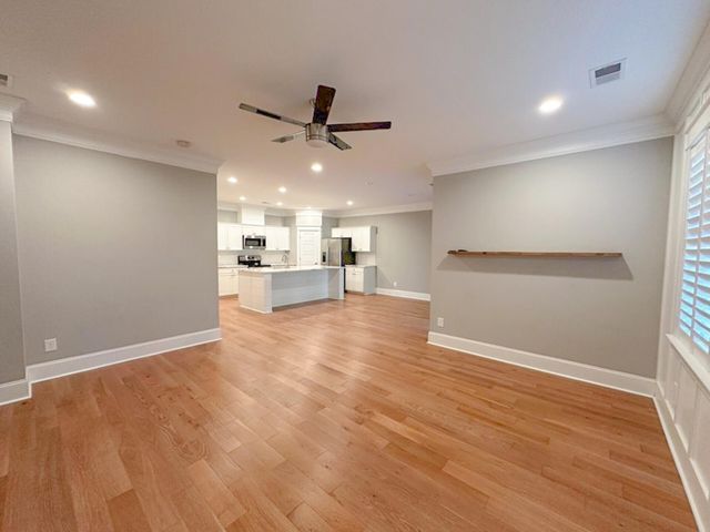 2420 Raymond Avenue, North Charleston, SC 29406