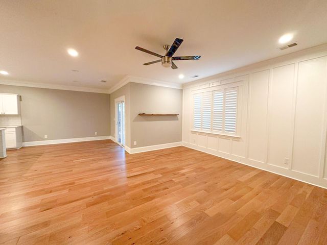 2420 Raymond Avenue, North Charleston, SC 29406