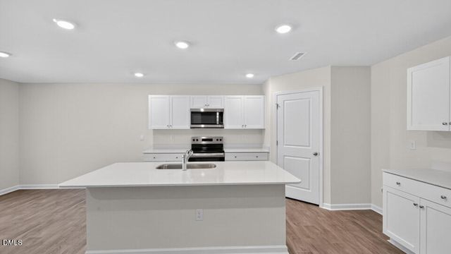196 Reagan Crest Drive, Clayton, NC 27520