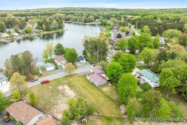 2058 N White Birch Drive, Mears, MI 49436