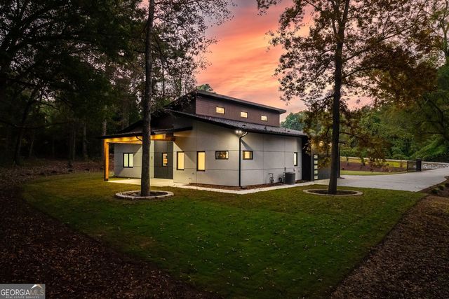 670 Loganville Highway, Winder, GA 30680