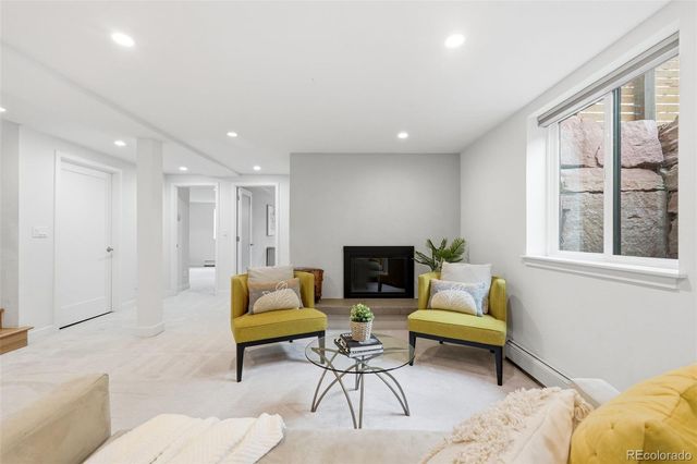 2435 Hawthorn Avenue, Boulder, CO 80304