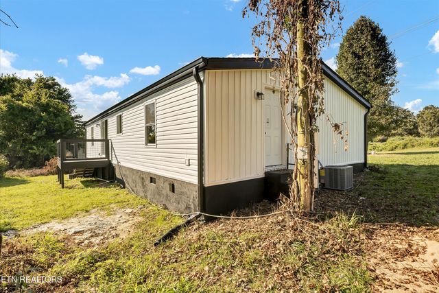 8631 Ball Camp Pike, Knoxville, TN 37931