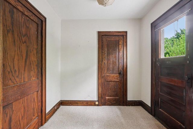 3400 S Delaware AVENUE #3402, Milwaukee, WI 53207