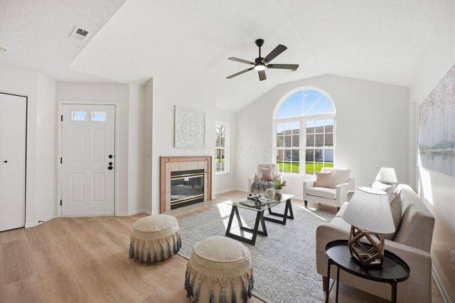 3782 Falls Circle Drive, 25, Hilliard, OH 43026