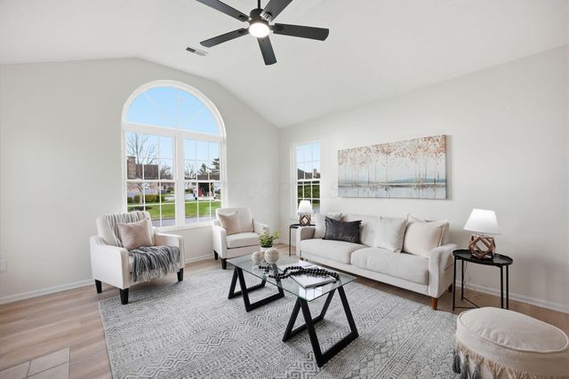 3782 Falls Circle Drive, 25, Hilliard, OH 43026