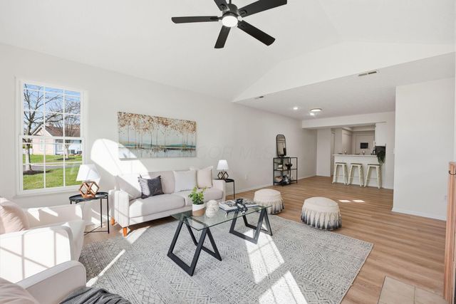 3782 Falls Circle Drive, 25, Hilliard, OH 43026