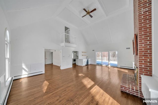 853 Shadow Ridge Road, Franklin Lakes, NJ 07417