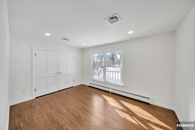 853 Shadow Ridge Road, Franklin Lakes, NJ 07417
