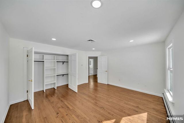853 Shadow Ridge Road, Franklin Lakes, NJ 07417