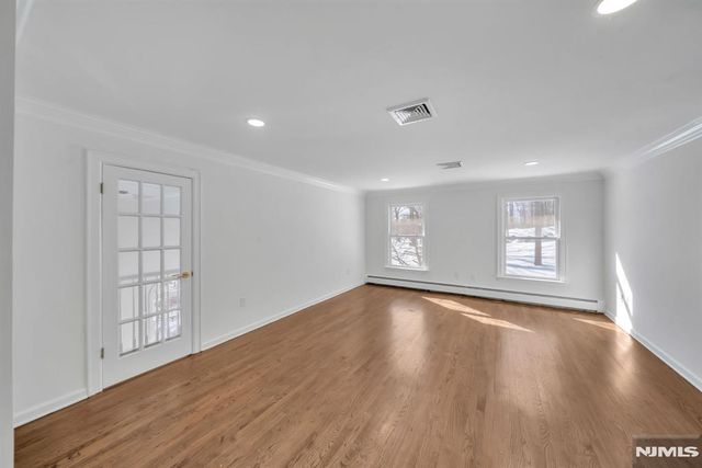 853 Shadow Ridge Road, Franklin Lakes, NJ 07417