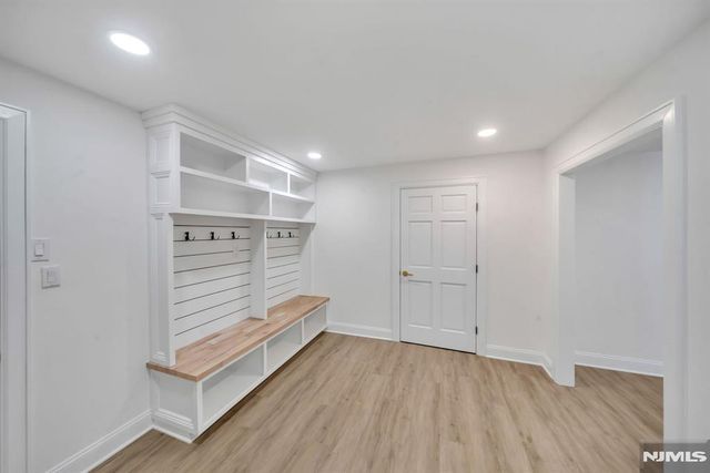 853 Shadow Ridge Road, Franklin Lakes, NJ 07417