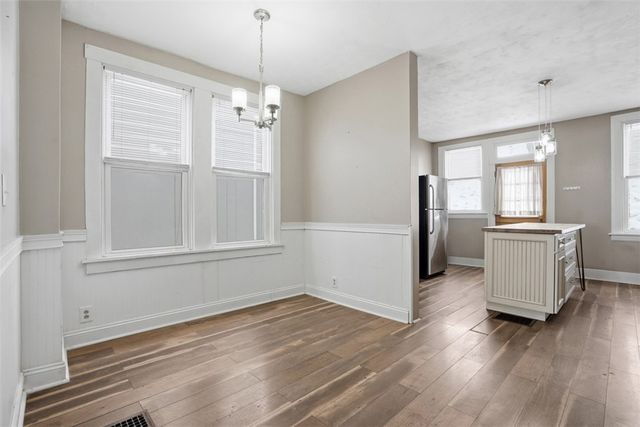 233 Edith St, Mt Washington, PA 15211