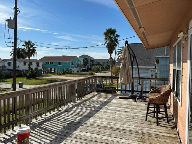 16602 Jamacia Inn Street, Jamaica Beach, TX 77554