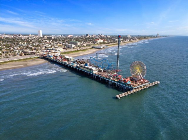 16602 Jamacia Inn Street, Jamaica Beach, TX 77554