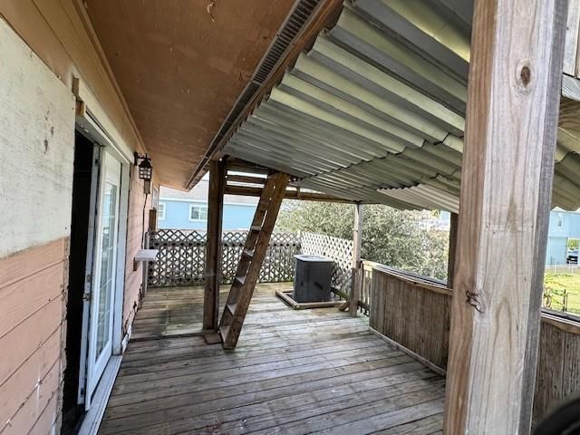 16602 Jamacia Inn Street, Jamaica Beach, TX 77554