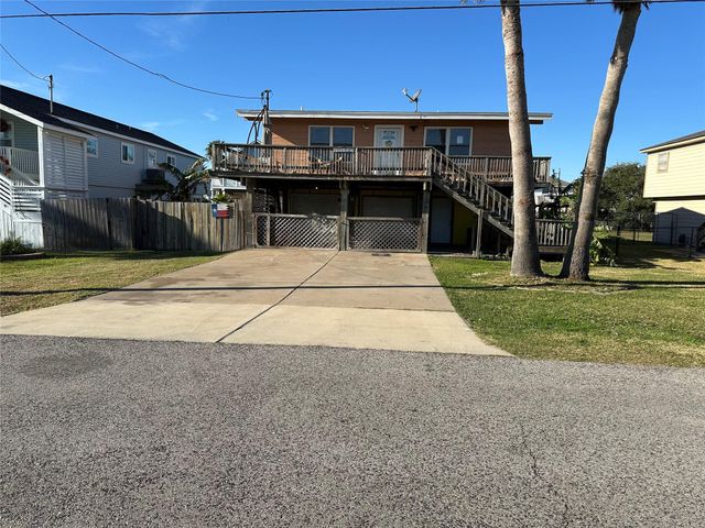 16602 Jamacia Inn Street, Jamaica Beach, TX 77554