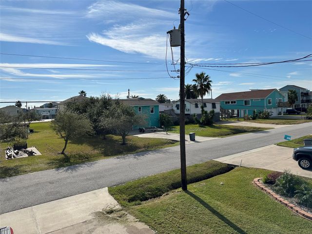 16602 Jamacia Inn Street, Jamaica Beach, TX 77554