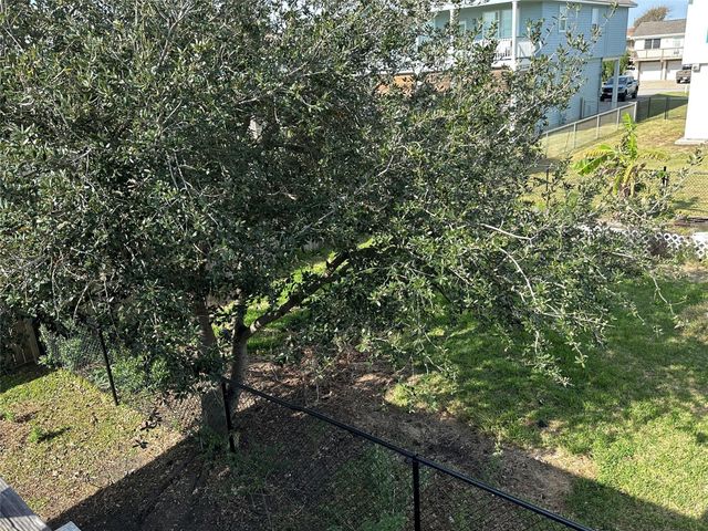 16602 Jamacia Inn Street, Jamaica Beach, TX 77554