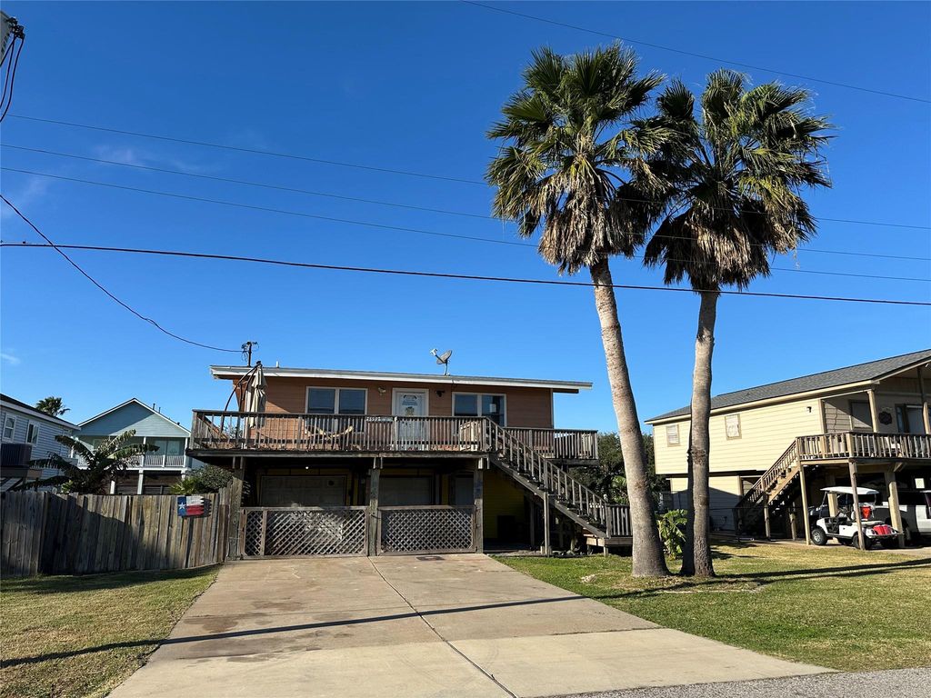 16602 Jamacia Inn Street, Jamaica Beach, TX 77554