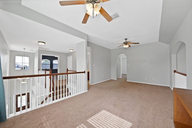 102 Outfitters Court, Newark, TX 76071