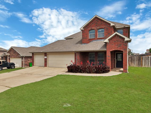 102 Outfitters Court, Newark, TX 76071