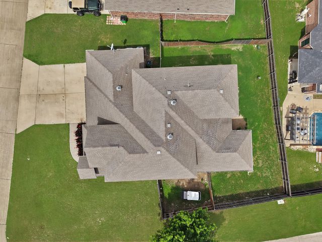 102 Outfitters Court, Newark, TX 76071